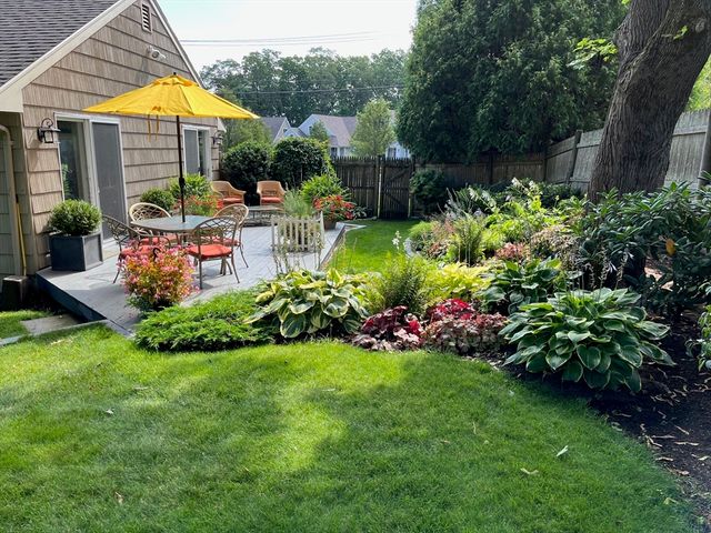 6 Enslin Road, Needham, MA 02492