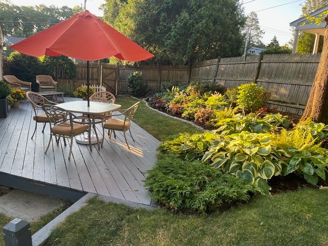 6 Enslin Road, Needham, MA 02492