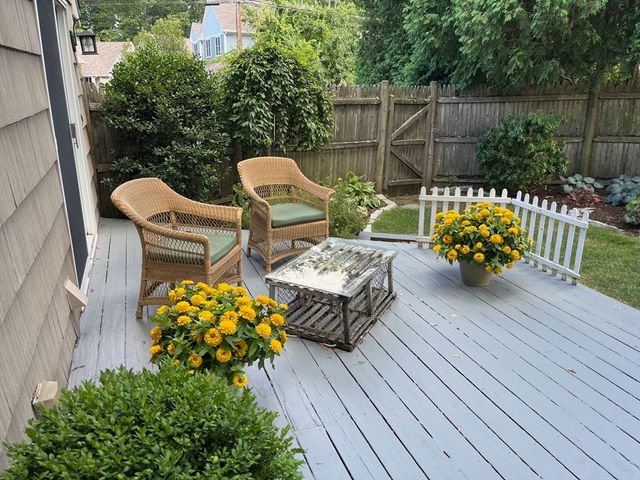 6 Enslin Road, Needham, MA 02492