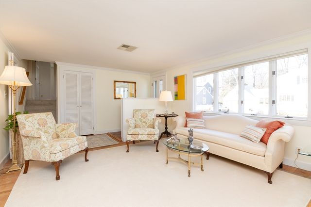 6 Enslin Road, Needham, MA 02492