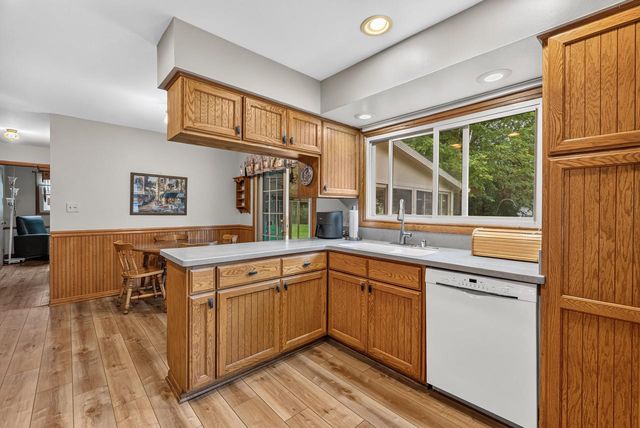 4328 Pennington LANE, Mount Pleasant, WI 53403