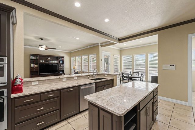 8217 Thornhill Drive, North Richland Hills, TX 76182