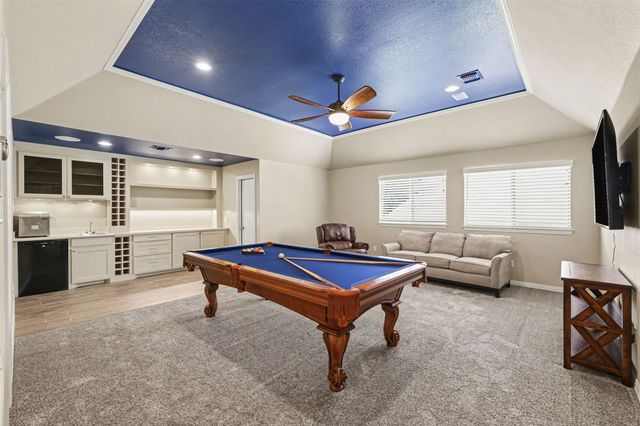 8217 Thornhill Drive, North Richland Hills, TX 76182