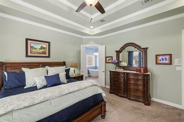 8217 Thornhill Drive, North Richland Hills, TX 76182