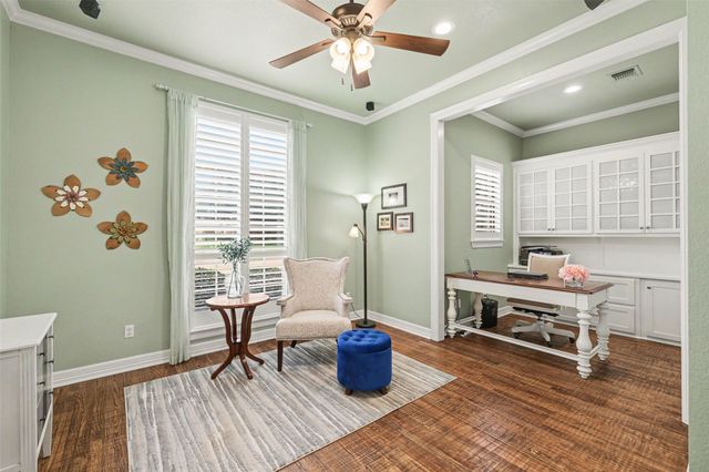 8217 Thornhill Drive, North Richland Hills, TX 76182