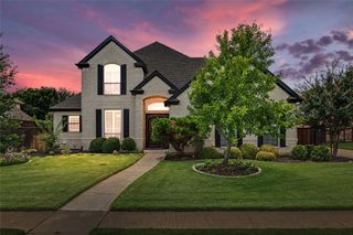 8217 Thornhill Drive, North Richland Hills, TX 76182