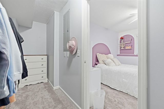 7036 Cornerstone Drive SE, Caledonia, MI 49316