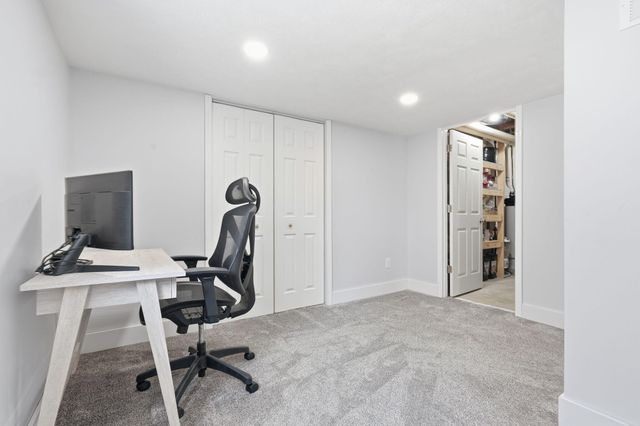 7036 Cornerstone Drive SE, Caledonia, MI 49316