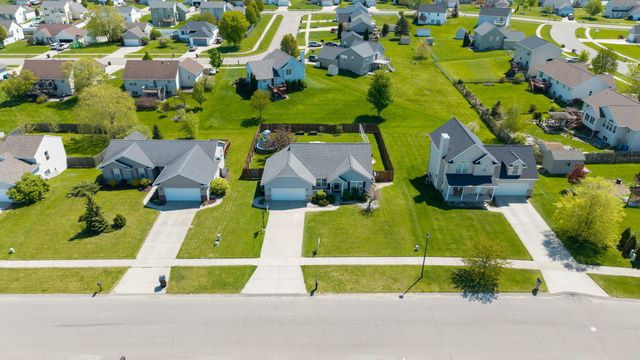 7036 Cornerstone Drive SE, Caledonia, MI 49316