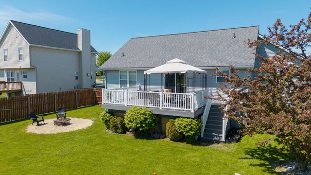 7036 Cornerstone Drive SE, Caledonia, MI 49316