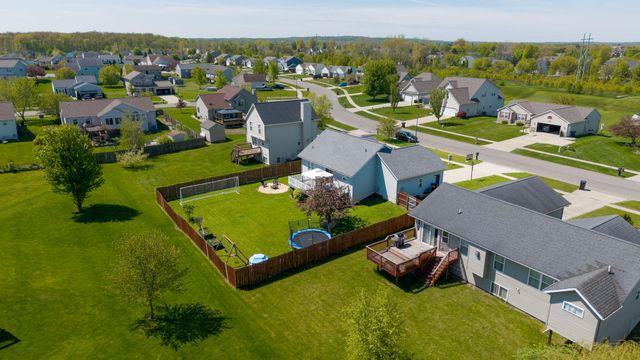 7036 Cornerstone Drive SE, Caledonia, MI 49316