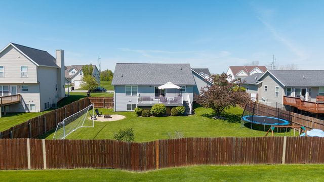 7036 Cornerstone Drive SE, Caledonia, MI 49316