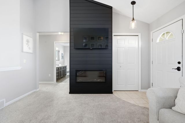 7036 Cornerstone Drive SE, Caledonia, MI 49316
