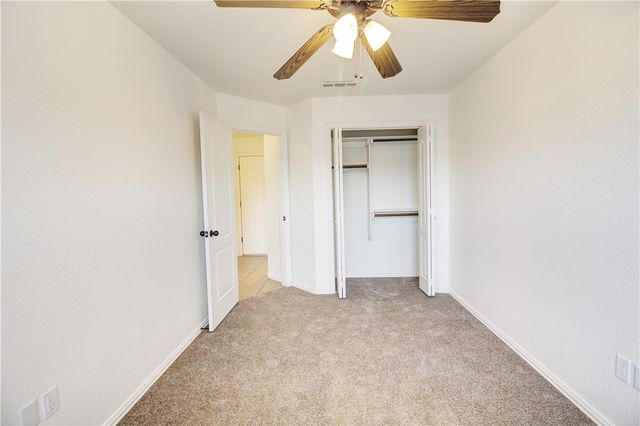 763 W Sandy Beach Lane, Fayetteville, AR 72703
