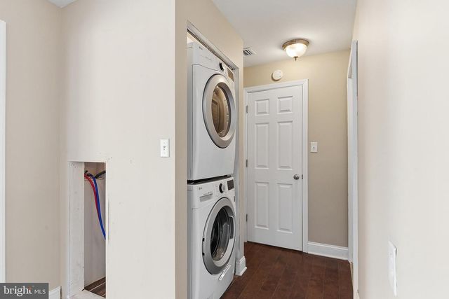 284 COUNTRY CLUB BLVD, Tuckerton, NJ 08087