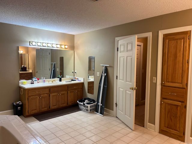 1201 Boastwood, White Hall, AR 71602