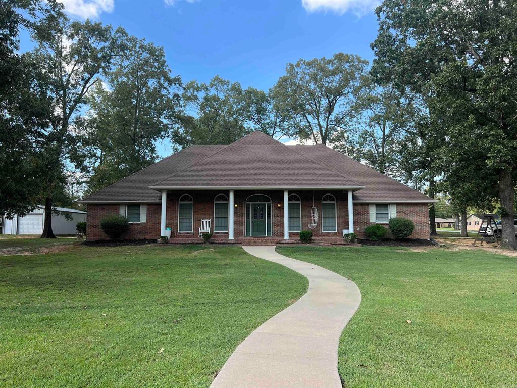 1201 Boastwood, White Hall, AR 71602