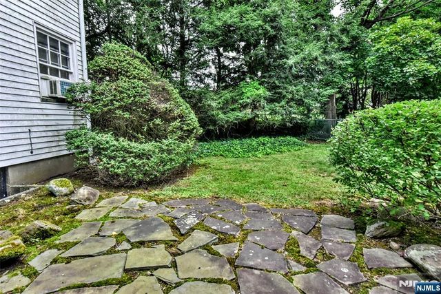 210 Rodney Street, Glen Rock, NJ 07452