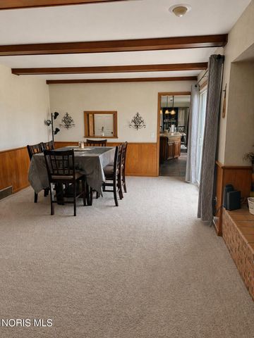 23746 W State Route 579, Curtice, OH 43412