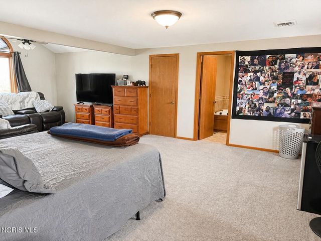 23746 W State Route 579, Curtice, OH 43412