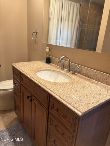 23746 W State Route 579, Curtice, OH 43412