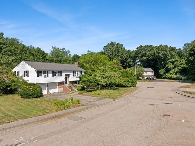 27 Wheeler Circle, Canton, MA 02021