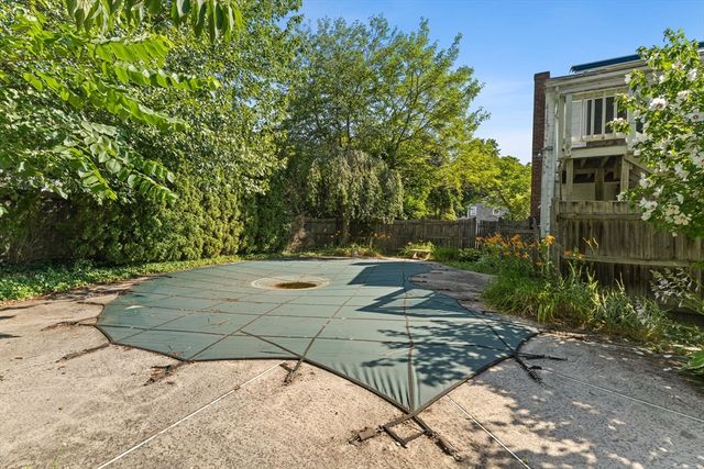 27 Wheeler Circle, Canton, MA 02021