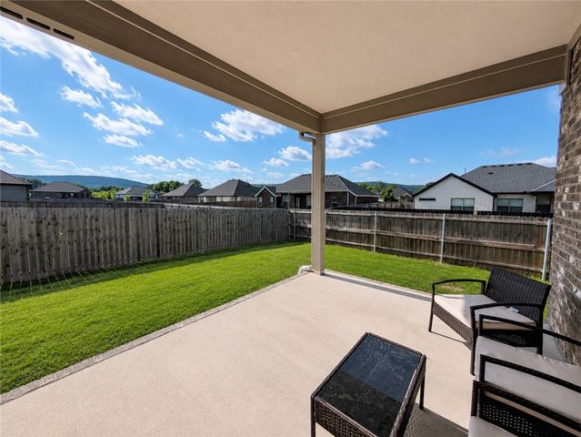 235 New York Avenue, Farmington, AR 72730