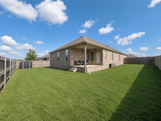 235 New York Avenue, Farmington, AR 72730
