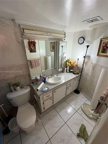 1401 NE 191st Street D204, Miami, FL 33179