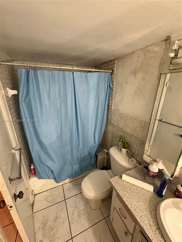 1401 NE 191st Street D204, Miami, FL 33179