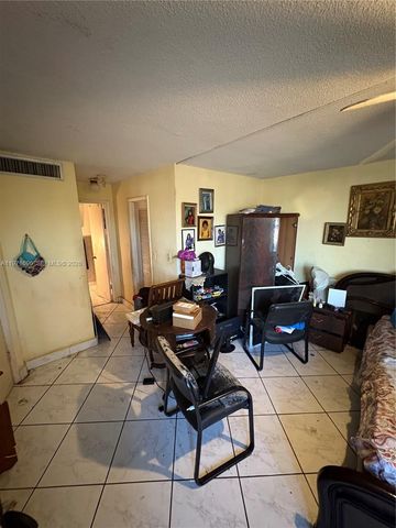 1401 NE 191st Street D204, Miami, FL 33179