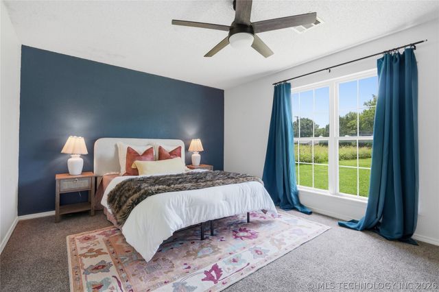 13185 S 289th East Avenue, Coweta, OK 74429