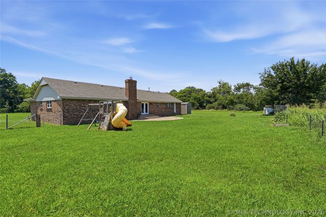 13185 S 289th East Avenue, Coweta, OK 74429