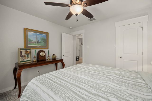 8302 Nutley Ct, Converse, TX 78109