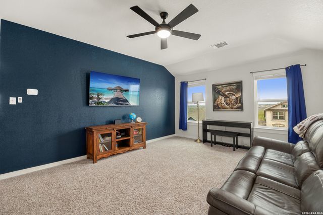 8302 Nutley Ct, Converse, TX 78109