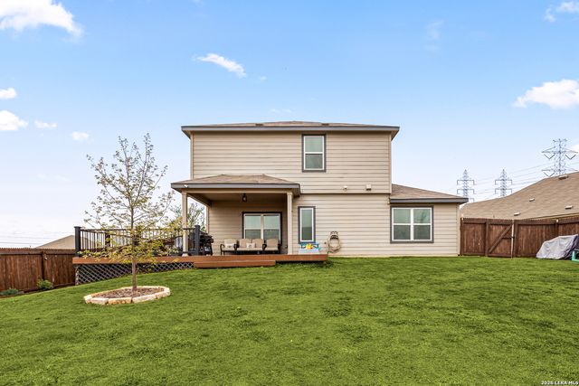 8302 Nutley Ct, Converse, TX 78109