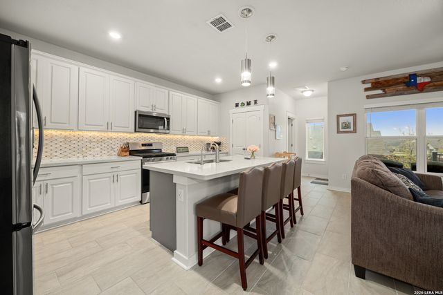 8302 Nutley Ct, Converse, TX 78109