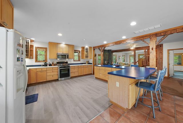 7770 Bale Kenyon Road, Lewis Center, OH 43035
