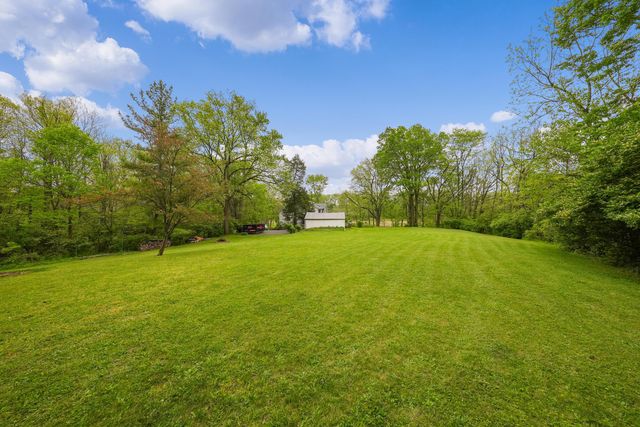 7770 Bale Kenyon Road, Lewis Center, OH 43035