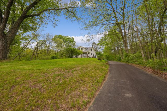 7770 Bale Kenyon Road, Lewis Center, OH 43035
