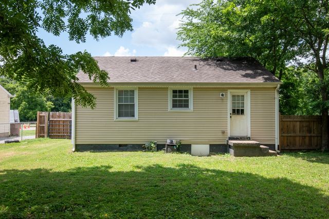 712 Delray Dr, Nashville, TN 37209