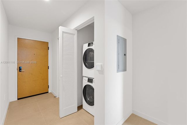 11 NE 6th Street 809, Miami, FL 33132