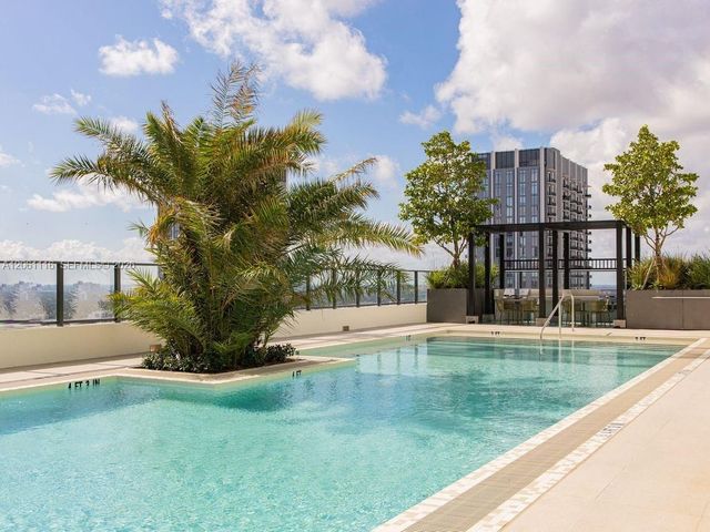 11 NE 6th Street 809, Miami, FL 33132