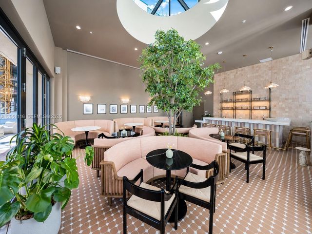 11 NE 6th Street 809, Miami, FL 33132