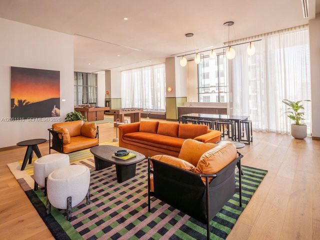 11 NE 6th Street 809, Miami, FL 33132