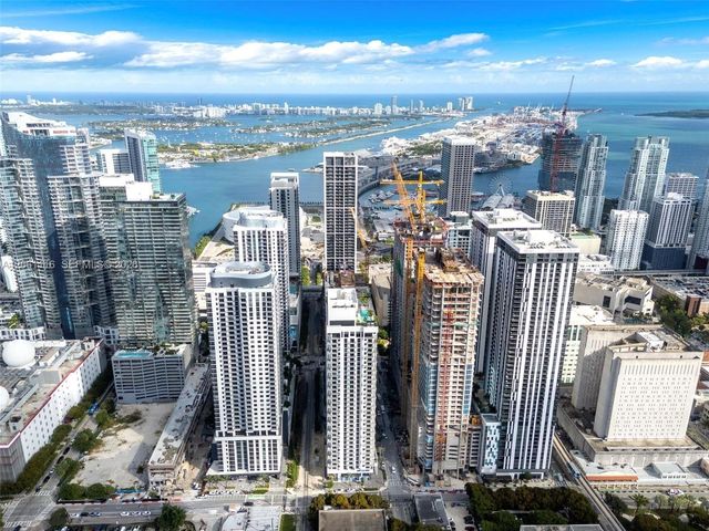 11 NE 6th Street 809, Miami, FL 33132
