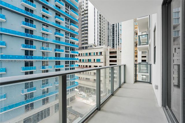11 NE 6th Street 809, Miami, FL 33132