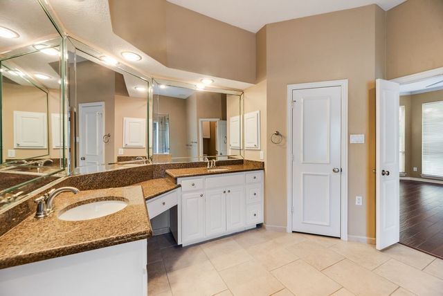 517 Northwood Trail, Southlake, TX 76092