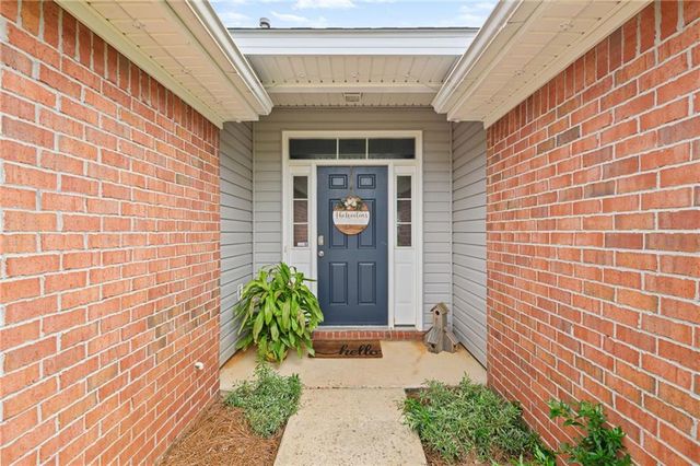 10545 Elgin Drive S, Grand Bay, AL 36541
